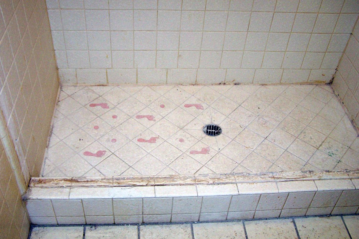 Shower Before Refinishing by Creative Touch Resurfacing in Phoenix, Arizona